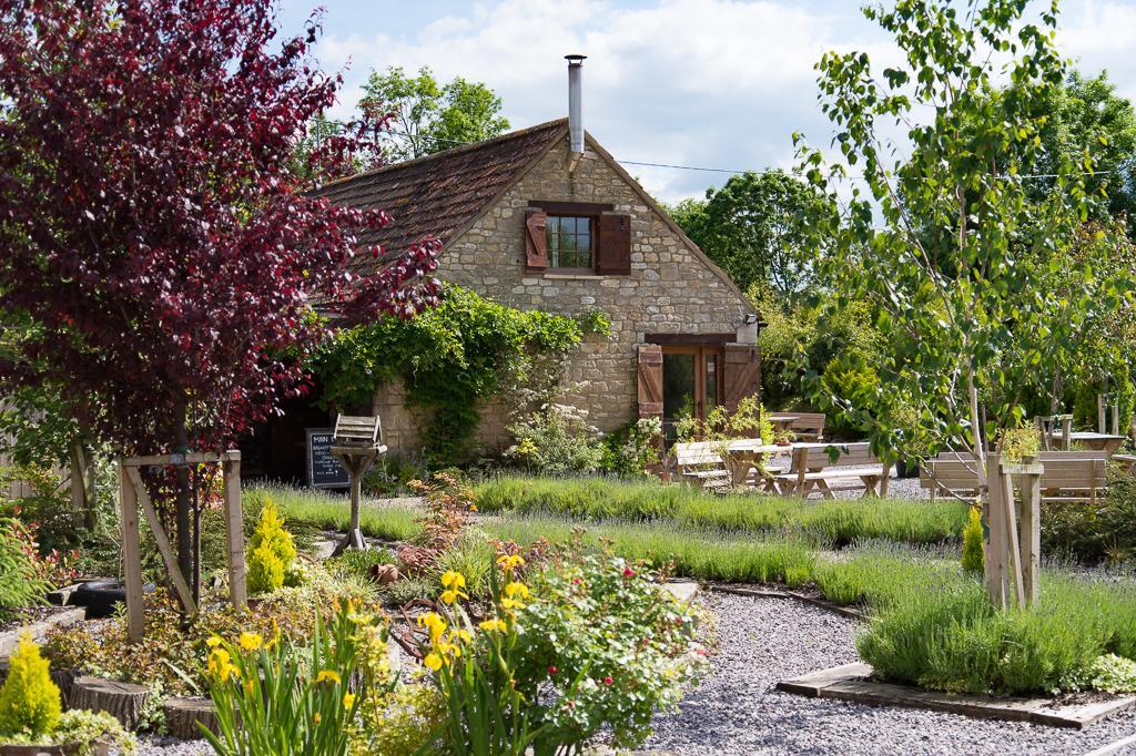 Widbrook Barns Bed and Breakfast Bradford-On-Avon Exteriör bild