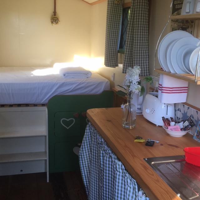 Widbrook Barns Bed and Breakfast Bradford-On-Avon Exteriör bild
